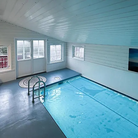 Lovely In Lindesnes With Sauna