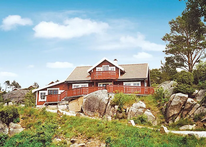 Lovely In Lindesnes With Sauna Svenevik